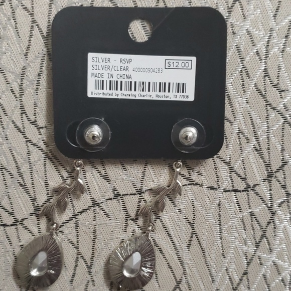 Earring - Picture 2 of 2